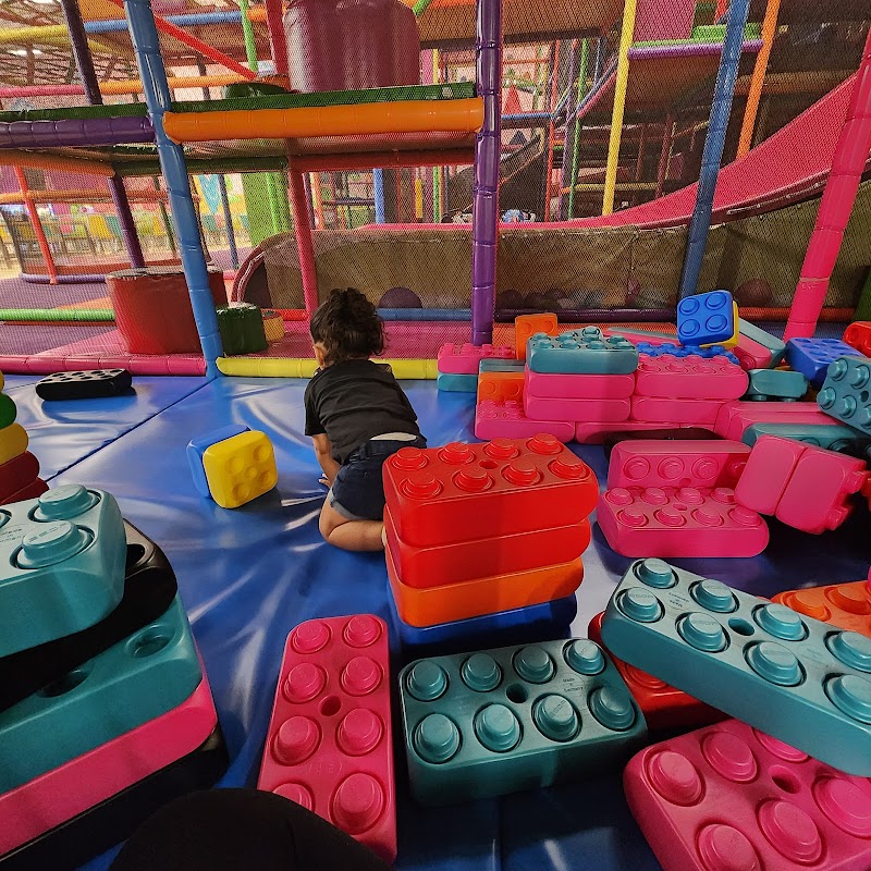 Kids Empire Phoenix Laveen playground photo 3