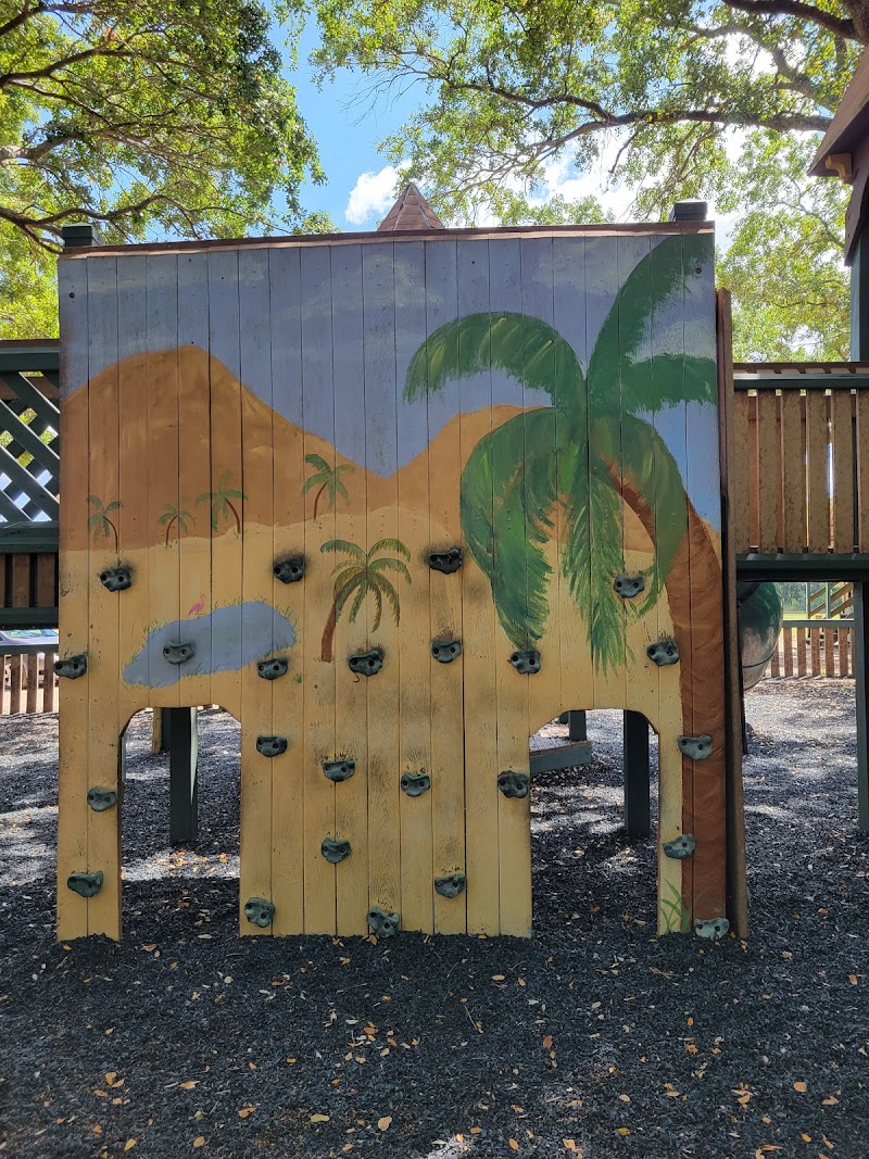 Paradise Park playground photo 2