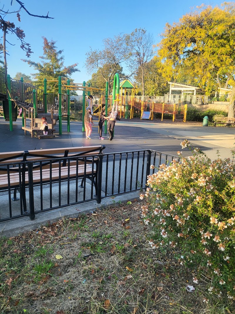Rudd Playground: Renovated Family Play Space in Bushwick | Playgrounds ...