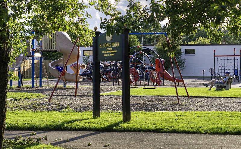 South Long Playground playground photo 2